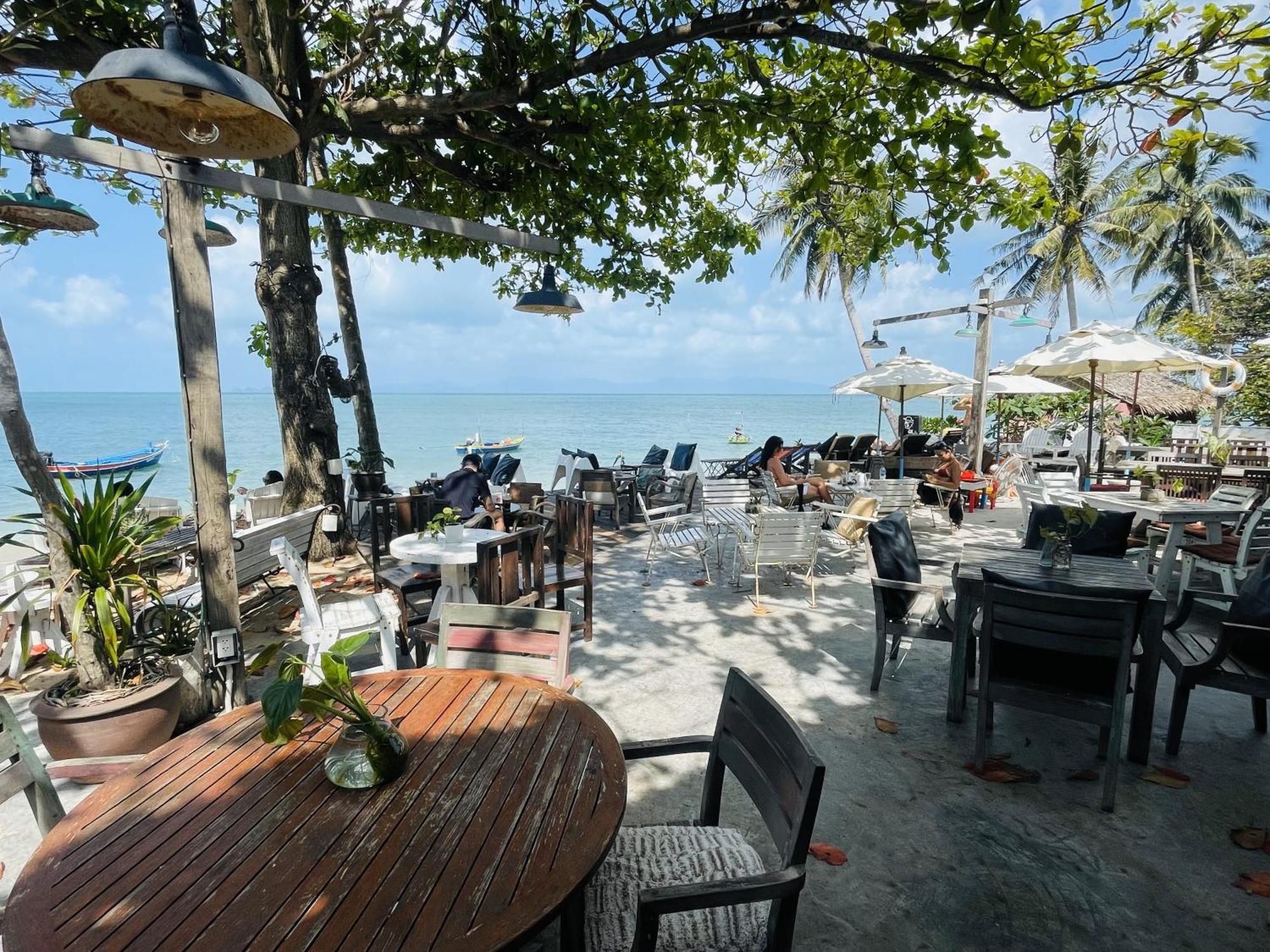Beachside 3-Bedroom Townhouse W Private Pool At 70 Meters From Beach Ban Bang Po Exterior photo