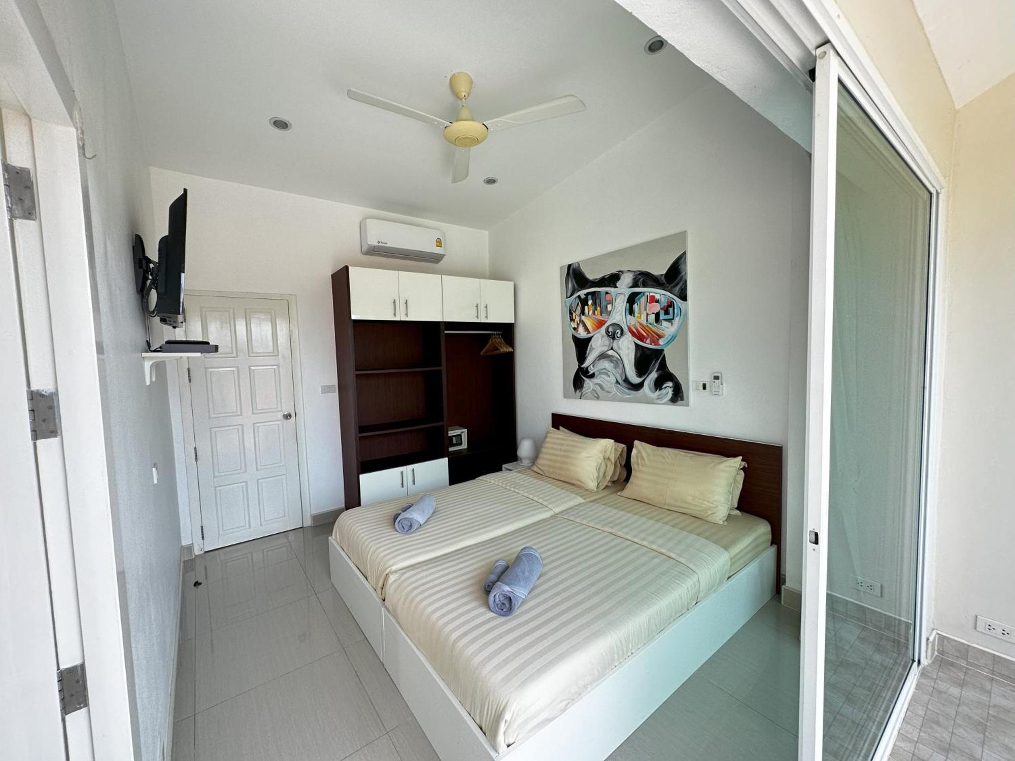 Beachside 3-Bedroom Townhouse W Private Pool At 70 Meters From Beach Ban Bang Po Exterior photo