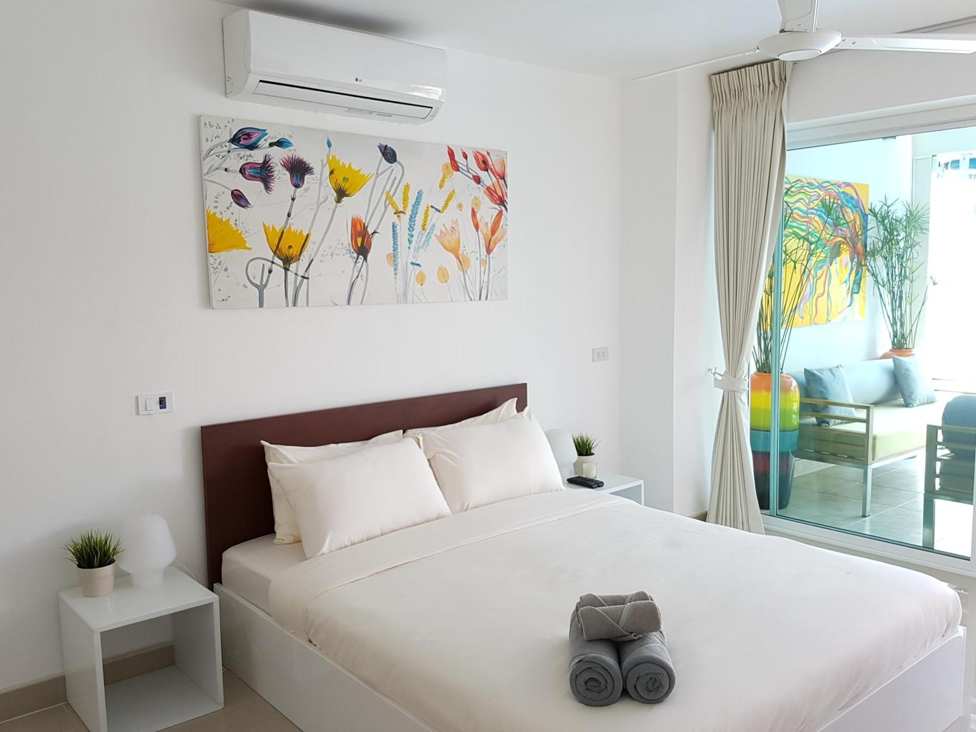 Beachside 3-Bedroom Townhouse W Private Pool At 70 Meters From Beach Ban Bang Po Exterior photo