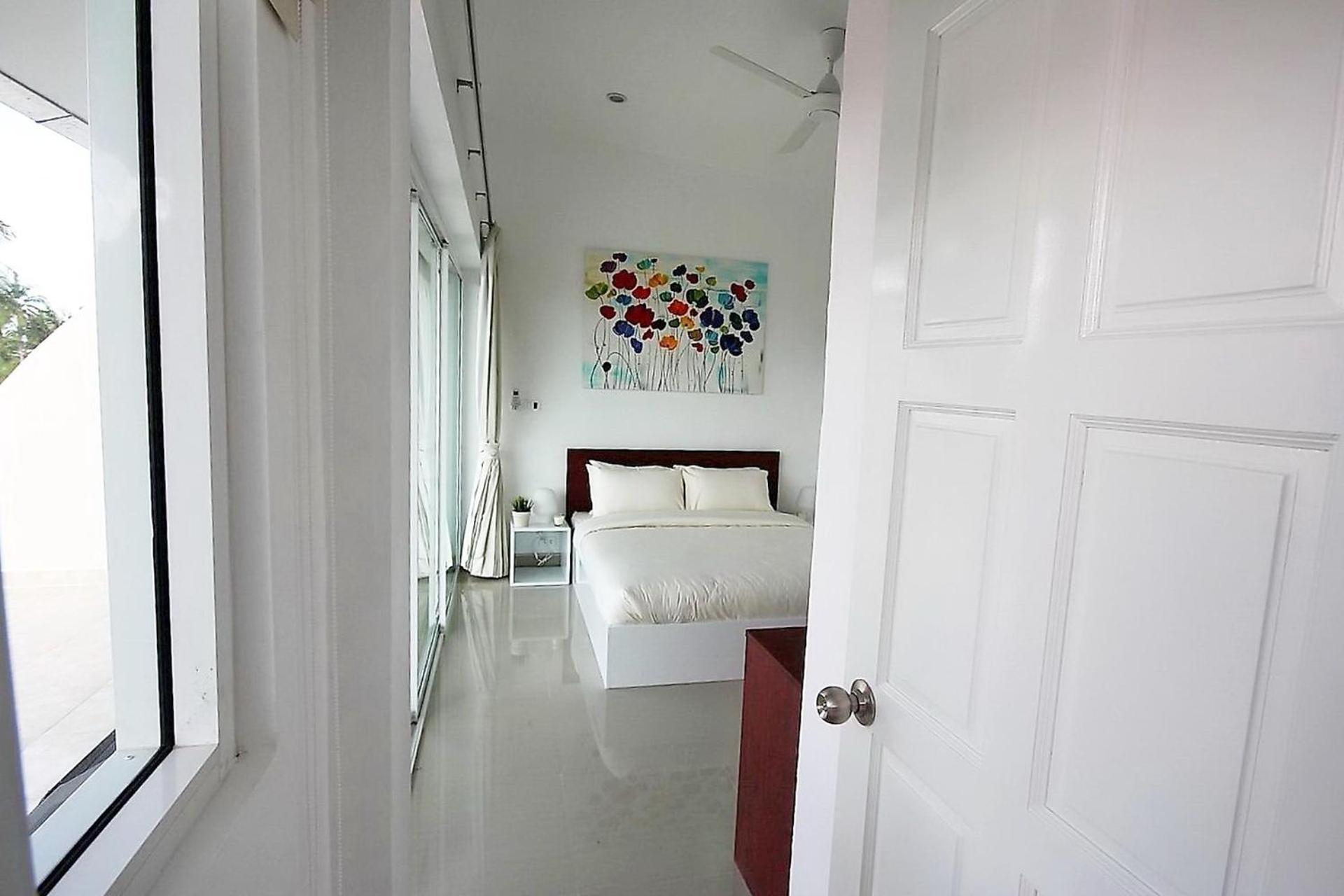 Beachside 3-Bedroom Townhouse W Private Pool At 70 Meters From Beach Ban Bang Po Exterior photo