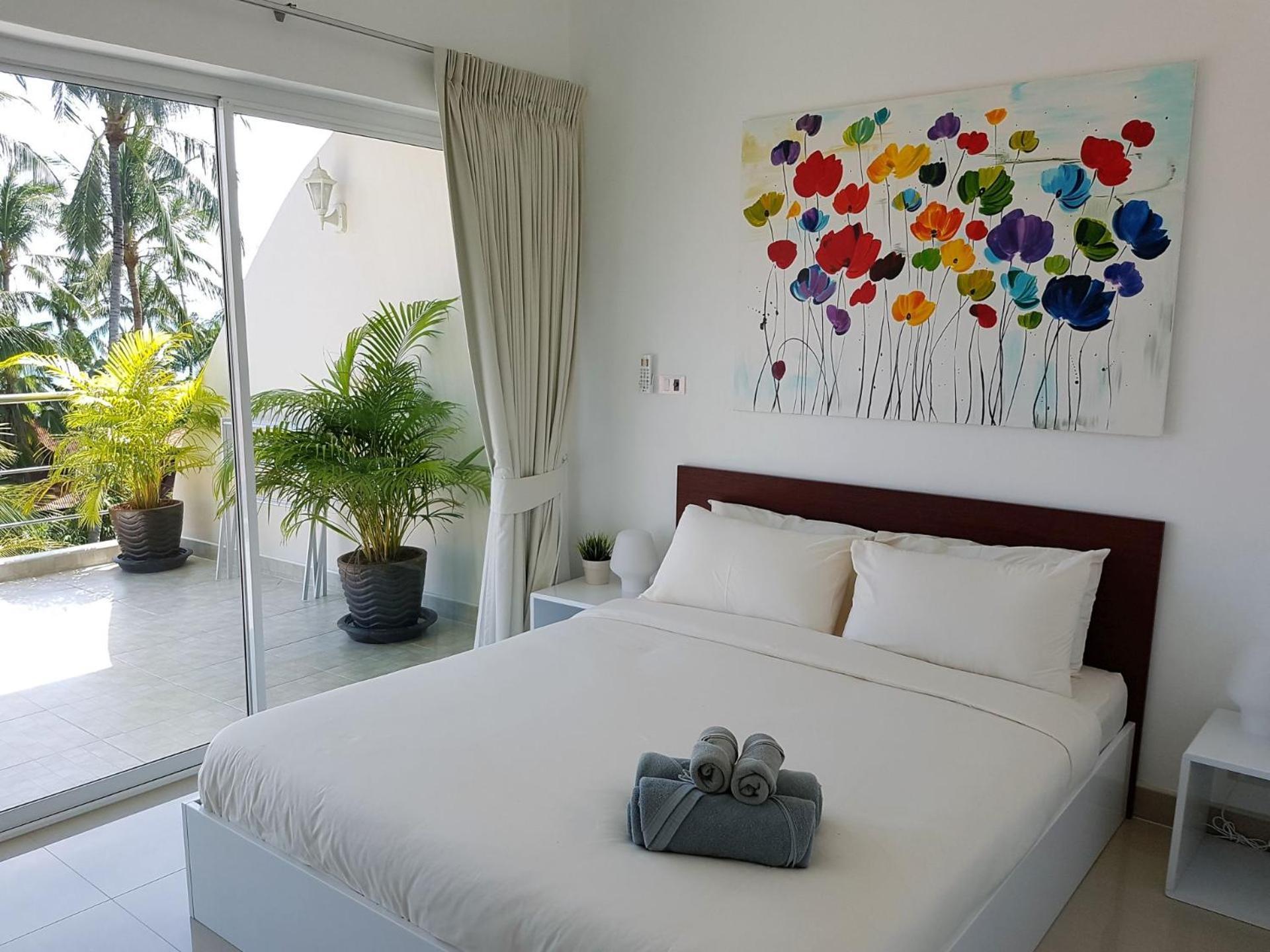 Beachside 3-Bedroom Townhouse W Private Pool At 70 Meters From Beach Ban Bang Po Exterior photo